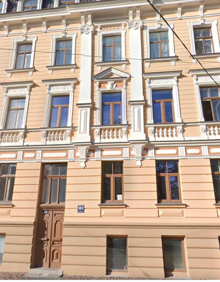 Escobars Backpackers Hostel Riga Luaran gambar